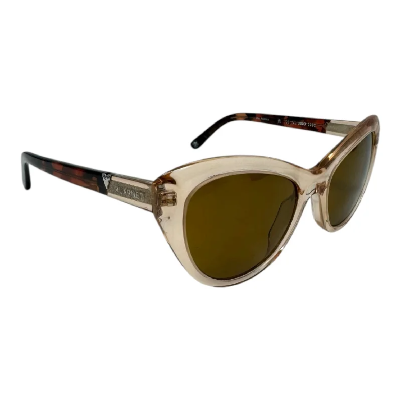 District VL2003 Cat Eye Sunglasses By Vuarnet In Pink & Tortoise