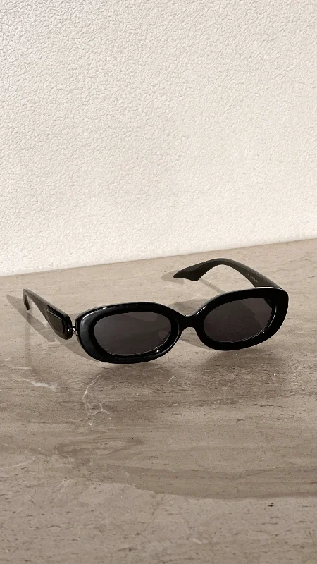 Paula Sunglasses - Black