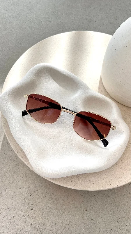 Quinta Sunglasses - Gold / Brown